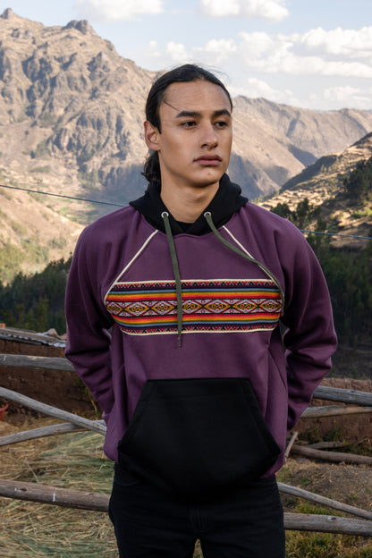 POLERA RANGLA CON CAPUCHA