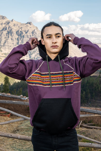 POLERA RANGLA CON CAPUCHA