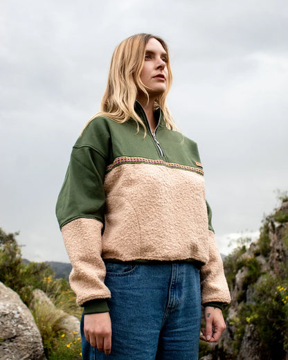 Polera Llariku Mujer