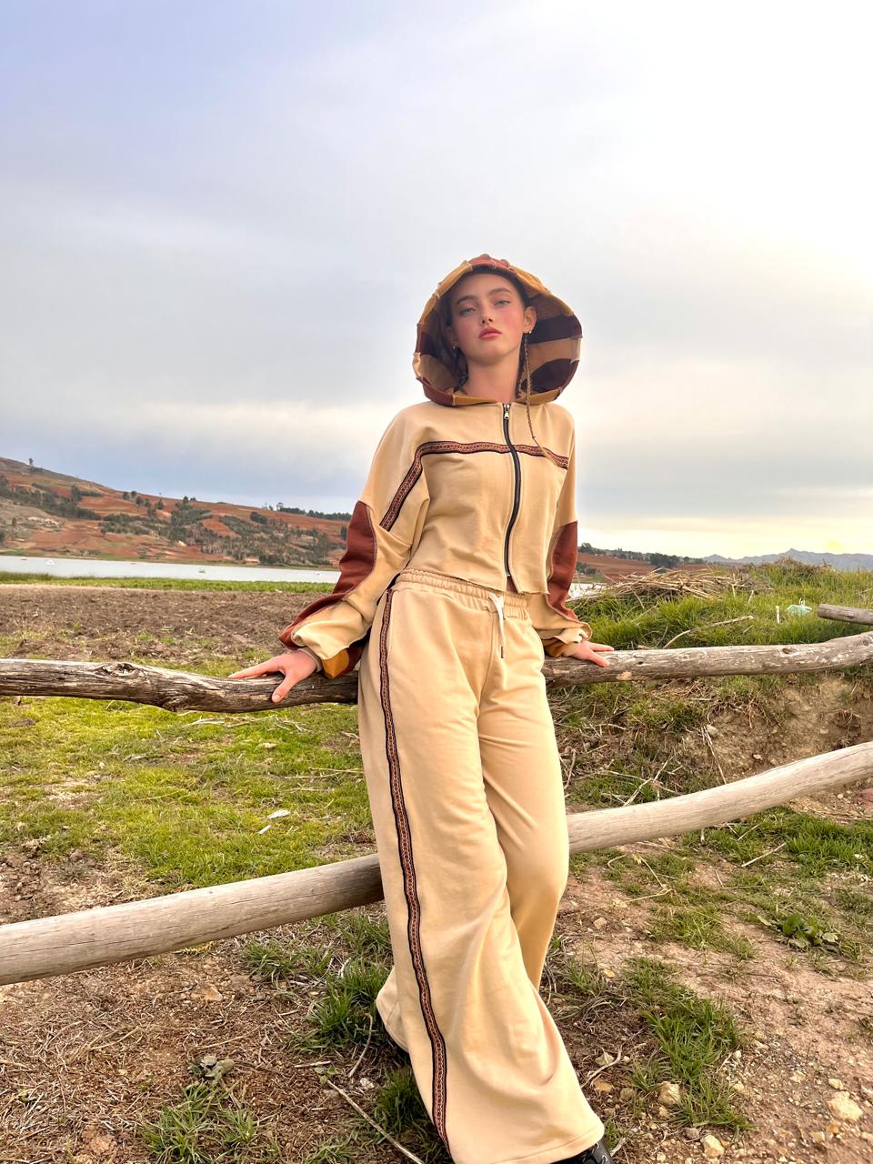 Maras cropped oversize hoodie